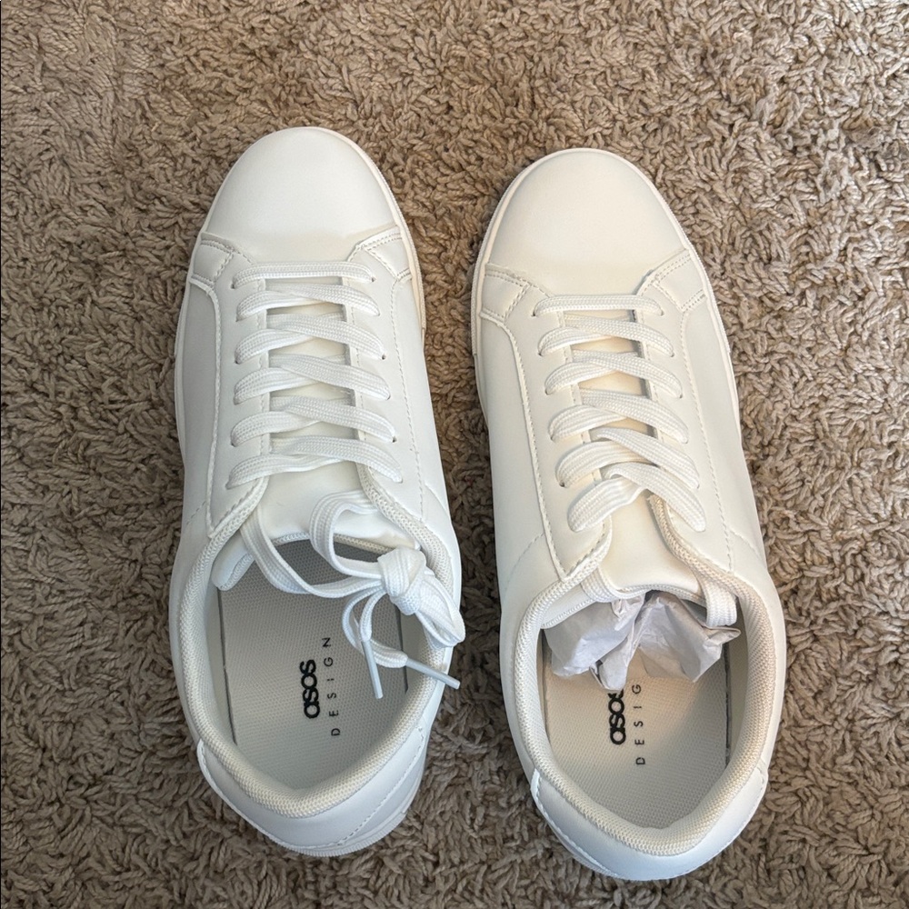 New ASOS sneakers size 8